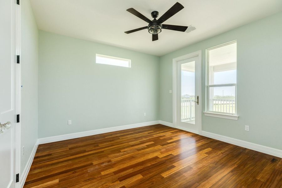 Spacious, unfurnished interior of a new home in , Surfside Beach (Image 18). Spacious, unfurnished interior of a new home in , Surfside Beach (Image 18).