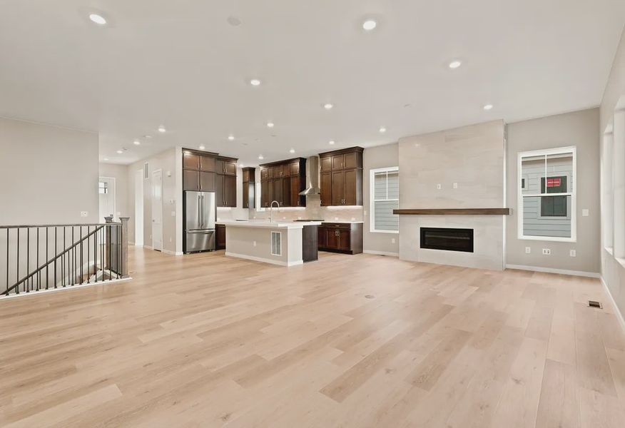 Homesite 68 Dining, Kitchen + Great Room - 7 of 16 Homesite 68 Dining, Kitchen + Great Room - 7 of 16