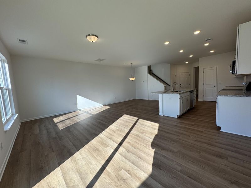 Spacious, unfurnished interior of a new home in East Main Townes, Spartanburg (Image 10).