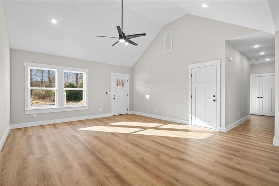 Spacious, unfurnished interior of a new home in , Dalton (Image 21).