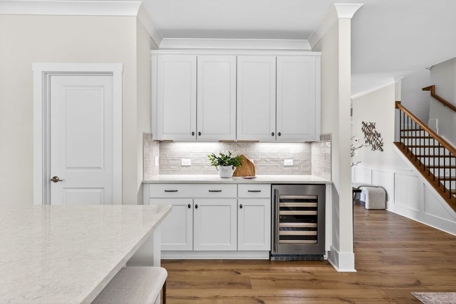 Furnished interior view inside a new home in Edgewater - Harbor Pointe, Lancaster (Image 9).