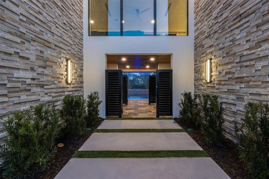 Exterior details and patio area of a home in , Sarasota (Image 3).