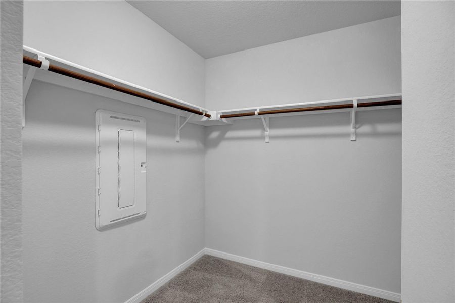 Spacious, unfurnished interior of a new home in Southgrove, Kyle (Image 15).