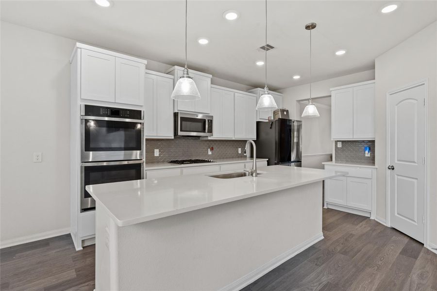 Furnished interior view inside a new home in , Willis (Image 4).