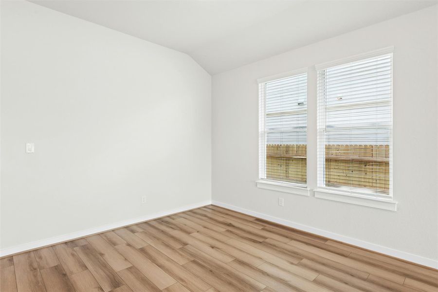 Spacious, unfurnished interior of a new home in East View Farms, Georgetown (Image 19). Spacious, unfurnished interior of a new home in East View Farms, Georgetown (Image 19).