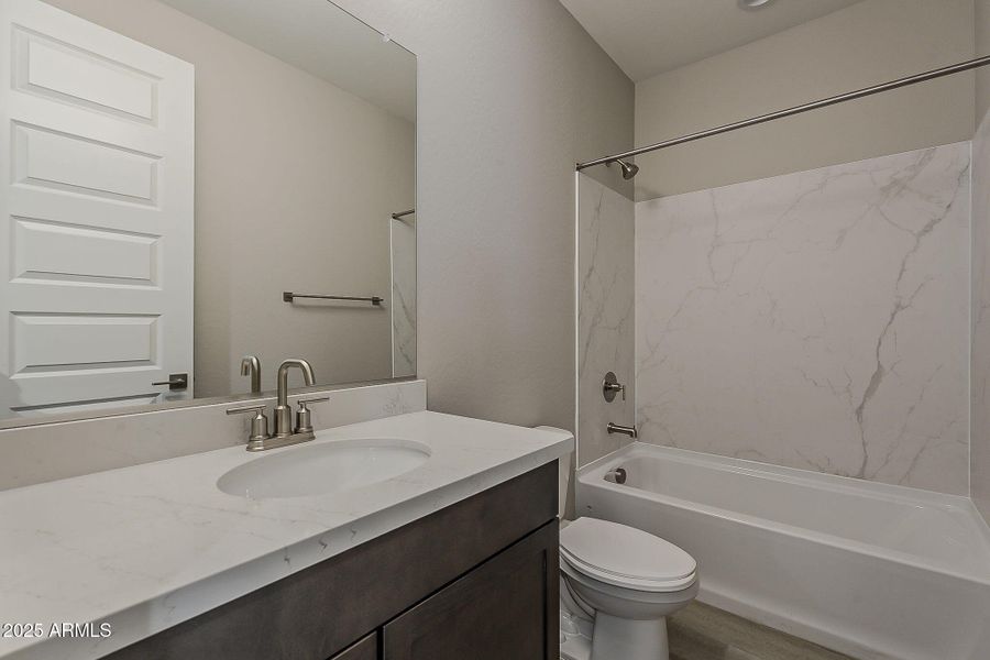 40-web-or-mls-117th Ave-40