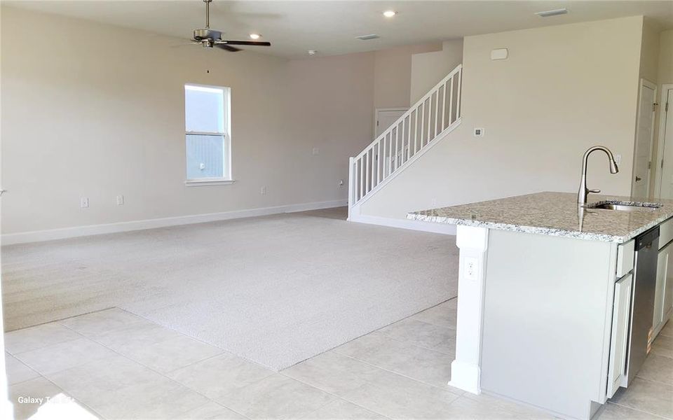 Spacious, unfurnished interior of a new home in , Harmony (Image 19).