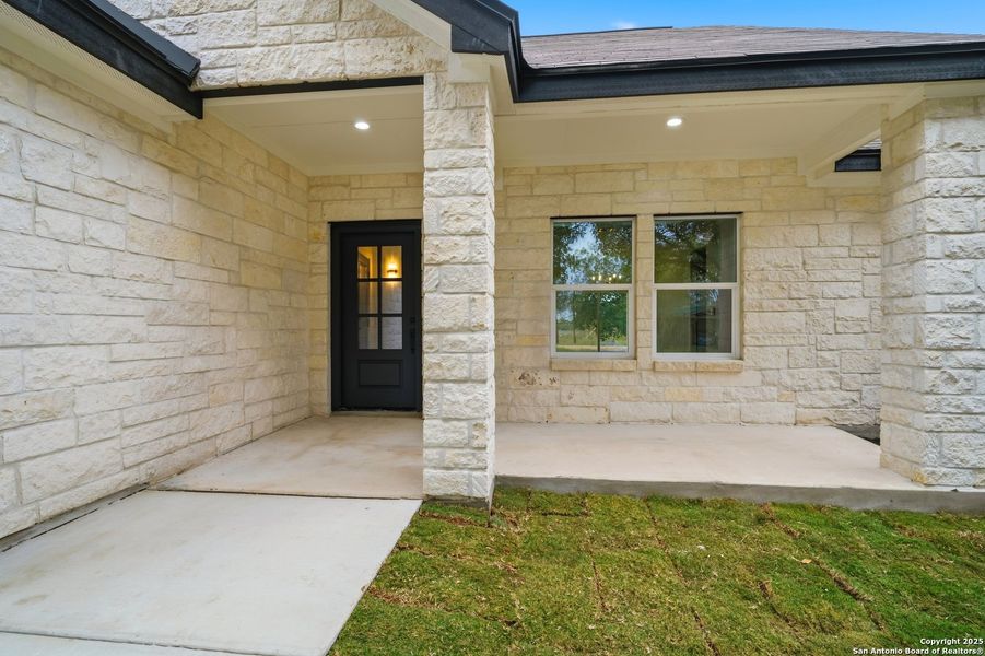 Exterior details and patio area of a home in , Lytle (Image 3).