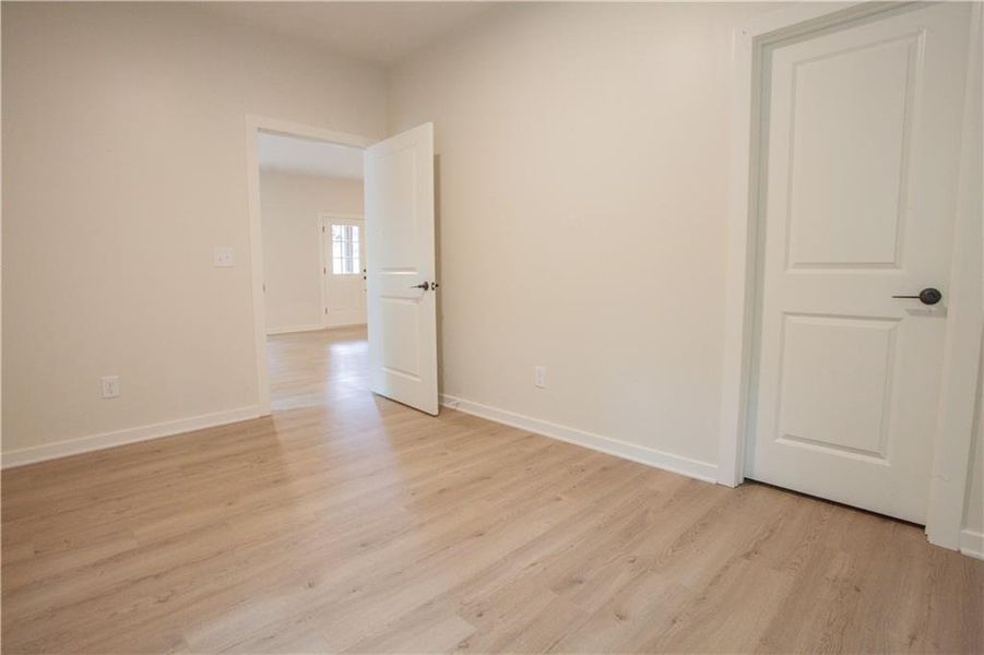 Spacious, unfurnished interior of a new home in , Carrollton (Image 19).