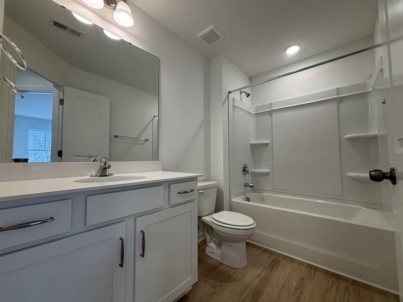 Furnished interior view inside a new home in CraigStone, Woodruff (Image 7). Furnished interior view inside a new home in CraigStone, Woodruff (Image 7).