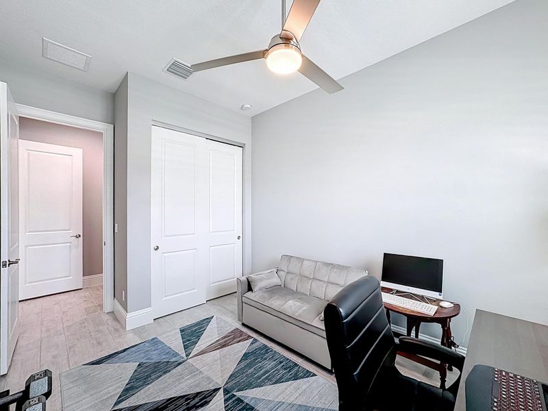 9155 SW Pinnacle Place19