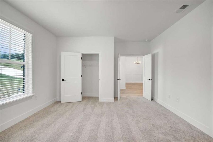 Spacious, unfurnished interior of a new home in Tuscany Hills, Douglasville (Image 39).
