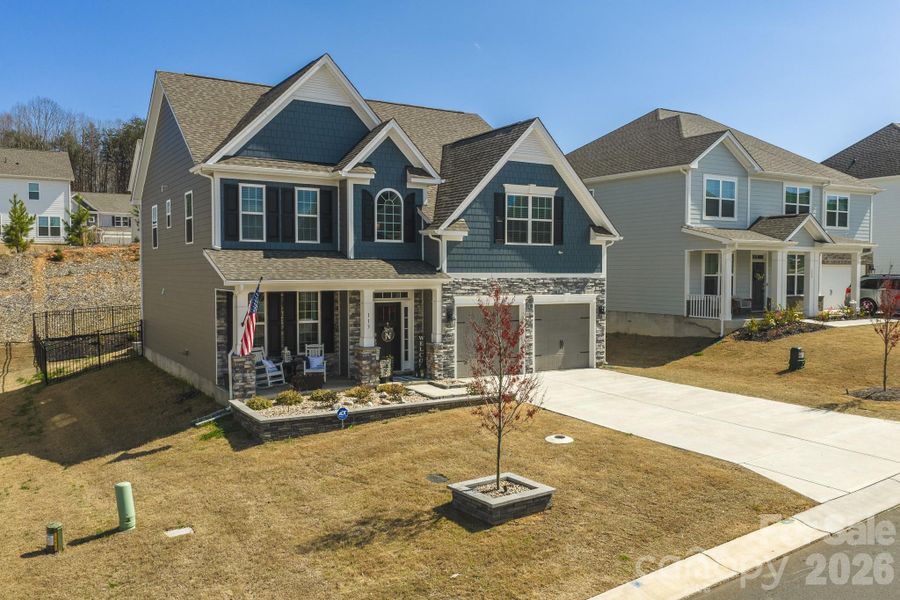 Image 42 of a home in Falls Cove.