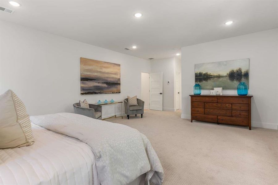 Furnished interior view inside a new home in , McKinney (Image 21).