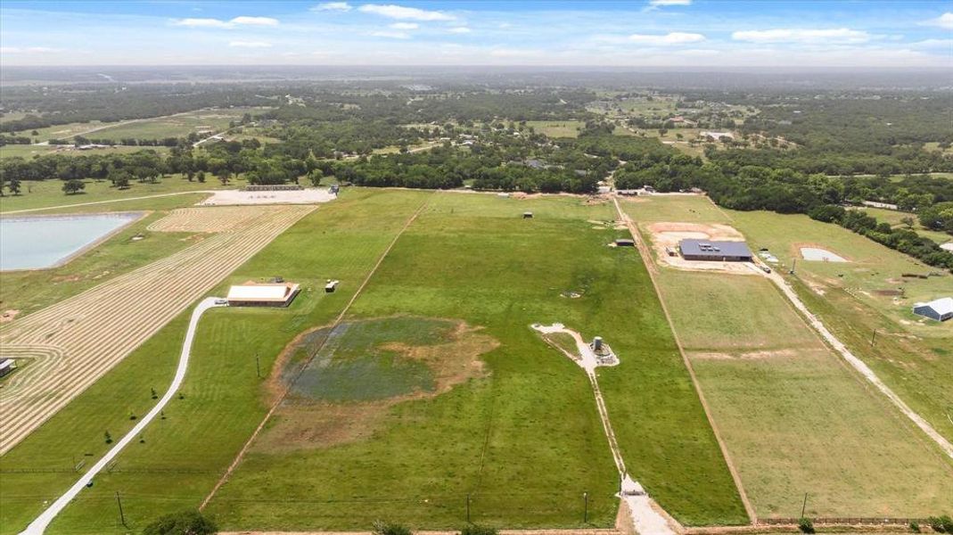 Site preparation for new homesites in , Paradise (Image 26).