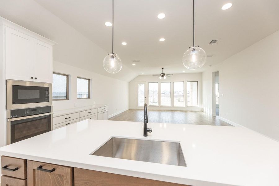 Furnished interior view inside a new home in Jordan Ranch, Fulshear (Image 17).