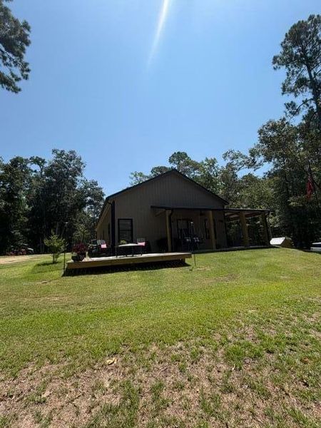 Exterior details and patio area of a home in , Manning (Image 29).