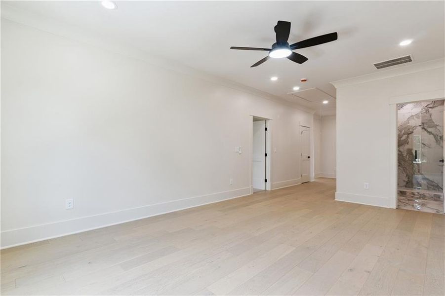 Spacious, unfurnished interior of a new home in , Jefferson (Image 75).