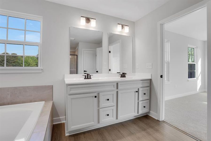 Furnished interior view inside a new home in Edinburgh, Locust Grove (Image 4).