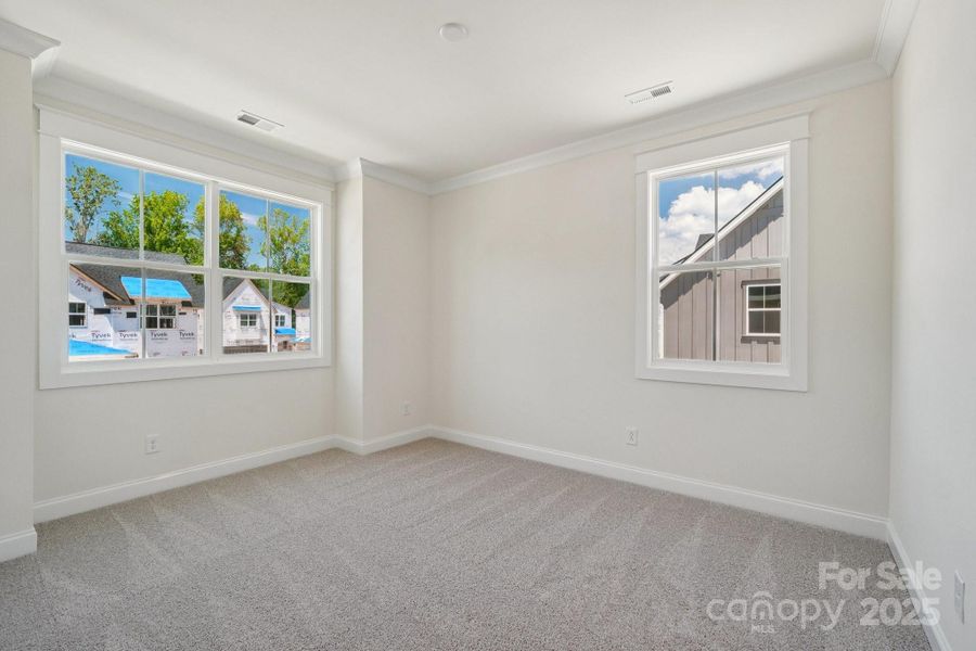 Secondary bedroom Secondary bedroom