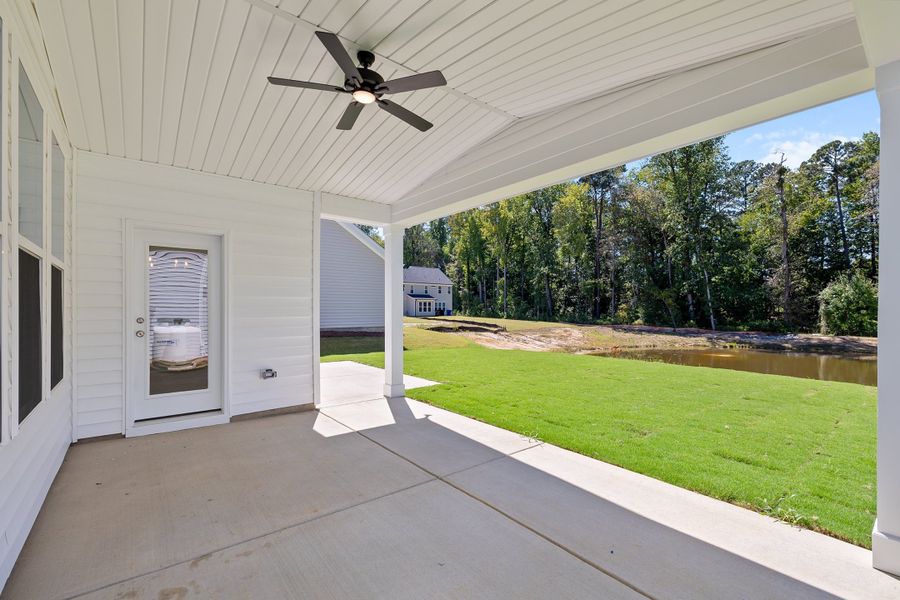 Representative exterior details of a home built from the The Whitley by RobuckHomes in Kennebec Crossing, Angier (Image 64). Representative exterior details of a home built from the The Whitley by RobuckHomes in Kennebec Crossing, Angier (Image 64).