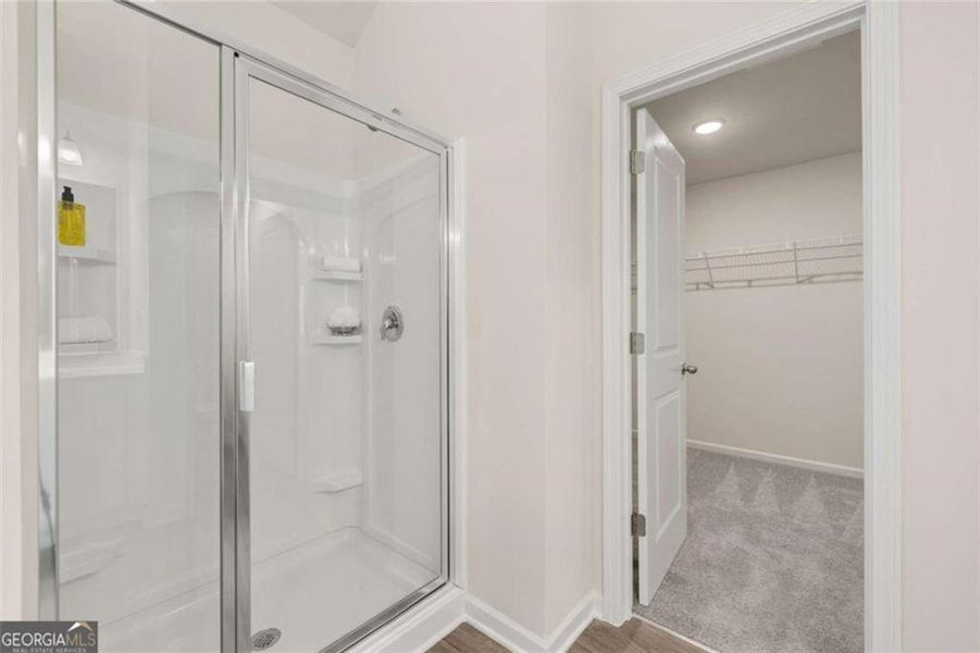 Image 17 of a home in Whisper Creek.