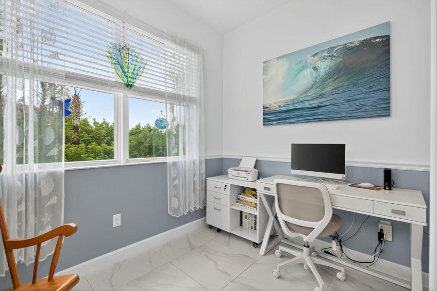 Furnished interior view inside a new home in , Port St. Lucie (Image 4).