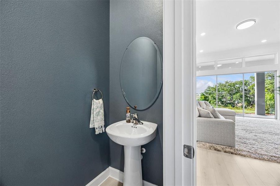 Furnished interior view inside a new home in , Winter Garden (Image 47).