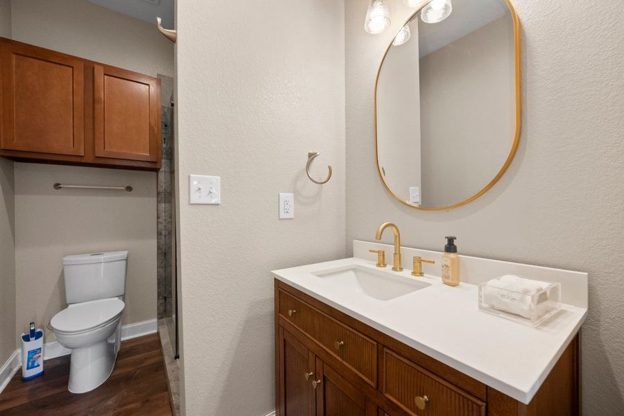Furnished interior view inside a new home in , Leander (Image 7).