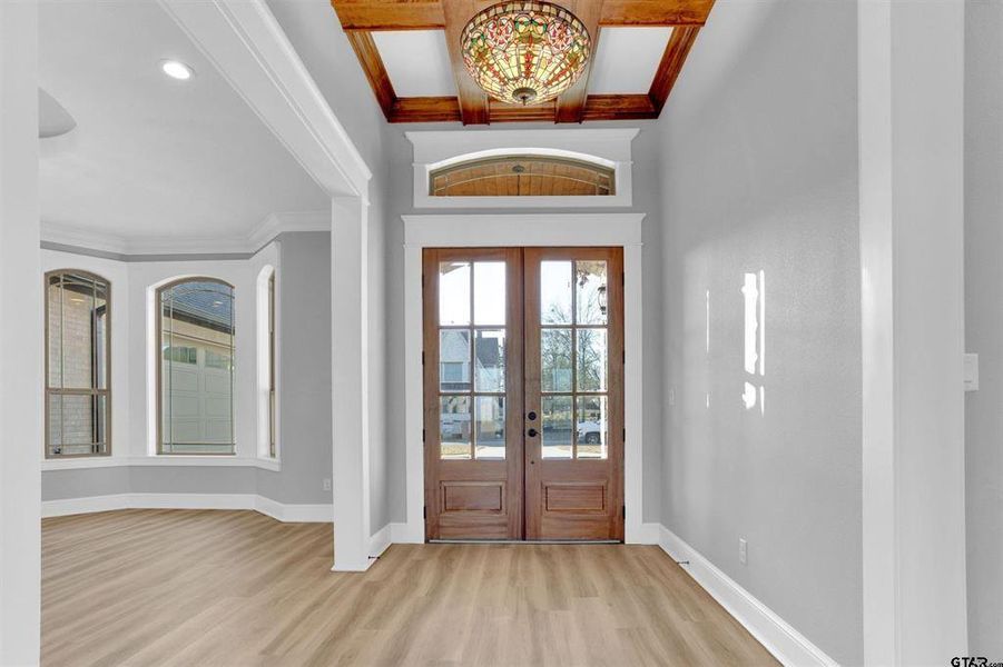 Spacious, unfurnished interior of a new home in , Hideaway (Image 21).