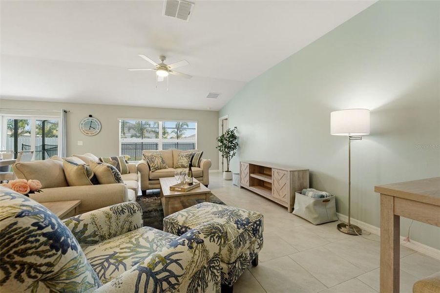 Furnished interior view inside a new home in Rotonda Lakes, Rotonda West (Image 11). Furnished interior view inside a new home in Rotonda Lakes, Rotonda West (Image 11).