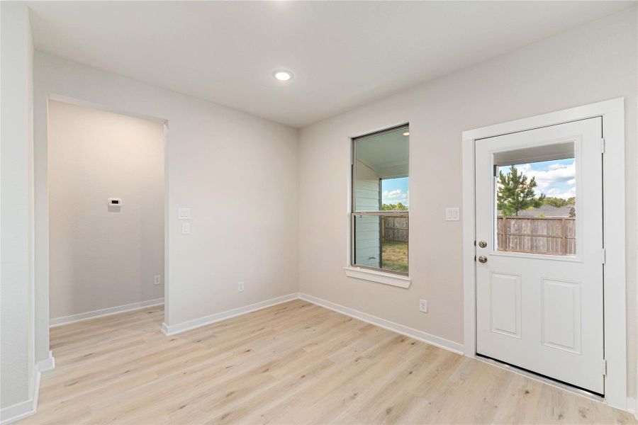 Spacious, unfurnished interior of a new home in Magnolia Springs, Montgomery (Image 24). Spacious, unfurnished interior of a new home in Magnolia Springs, Montgomery (Image 24).