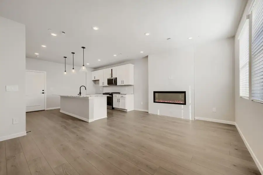 3br New Home in Longmont, CO.  - Slide 6