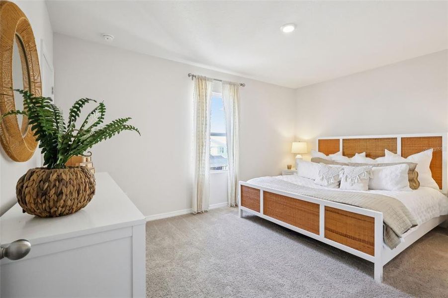 Furnished interior view inside a new home in , Davenport (Image 27).