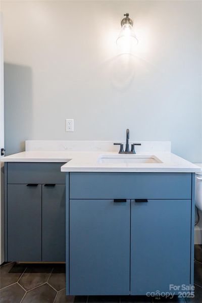 Photo of Similar Construction Photo of Similar Construction