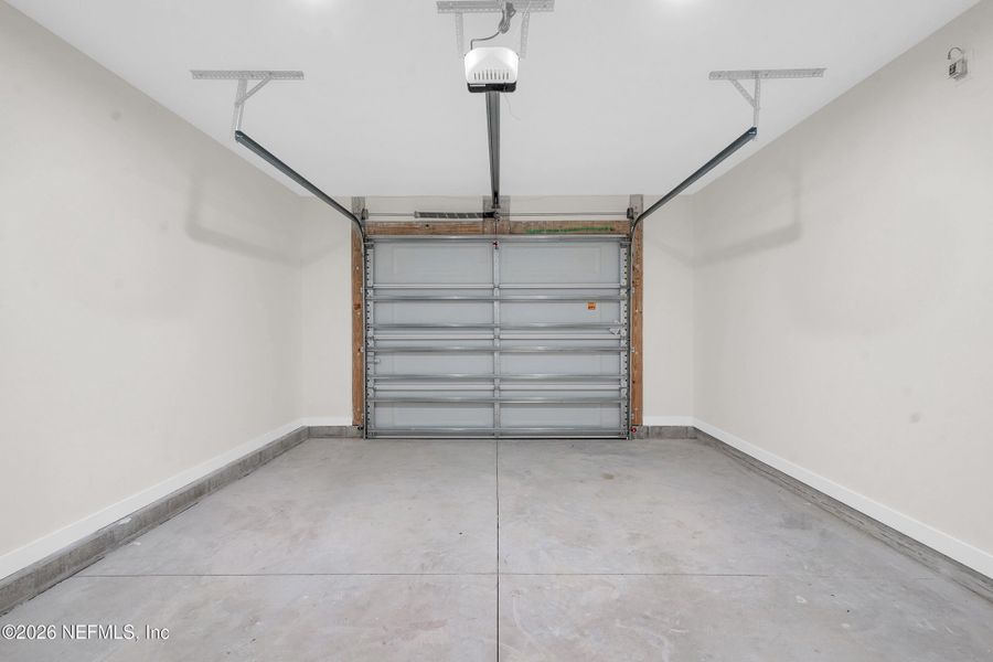 Spacious, unfurnished interior of a new home in , St. Augustine (Image 18).