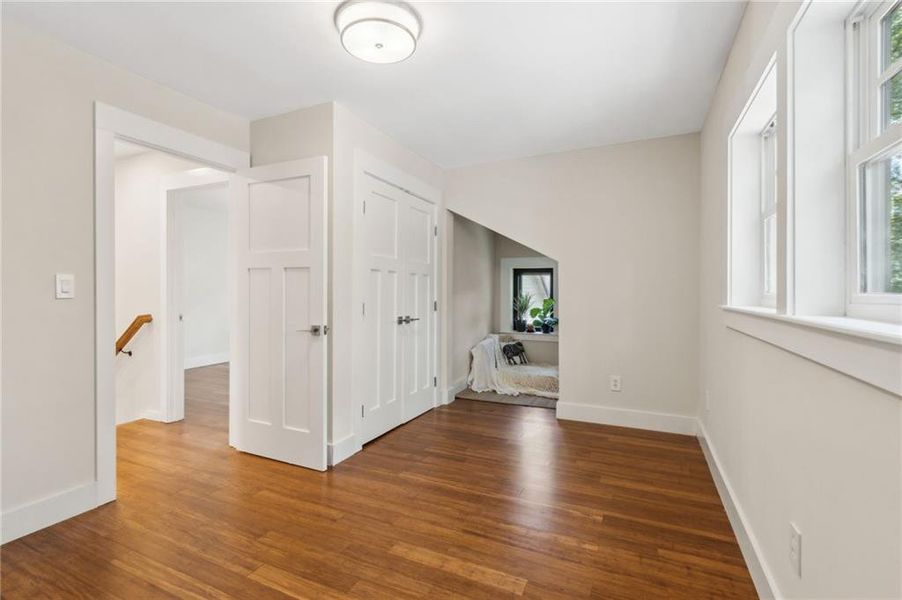 Spacious, unfurnished interior of a new home in , Pine Lake (Image 50).