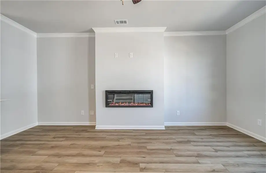 Spacious, unfurnished interior of a new home in Silverock, McDonough (Image 17). Spacious, unfurnished interior of a new home in Silverock, McDonough (Image 17).