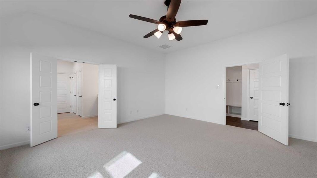 Spacious, unfurnished interior of a new home in Avondale, Fate (Image 12).