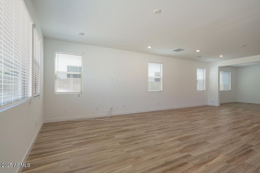 Tri Pointe Terraza 92 - Great Room and D Tri Pointe Terraza 92 - Great Room and D