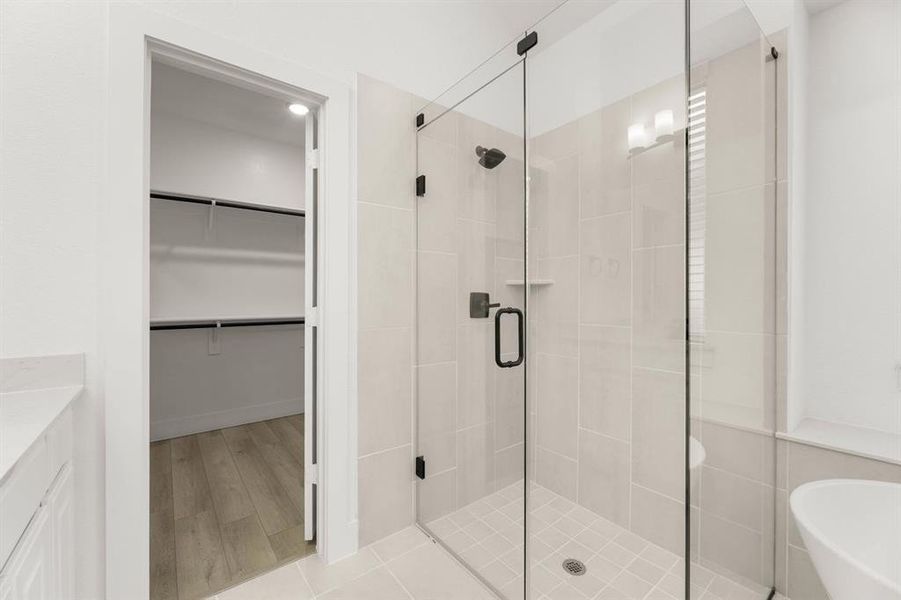 5209 Great Hollow-Primary Suite-5