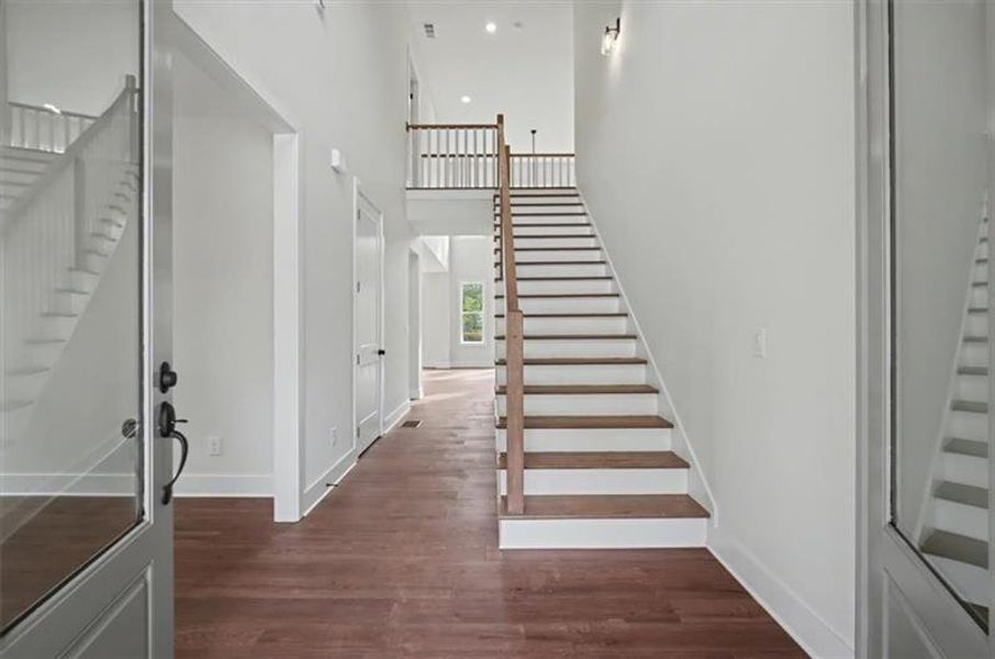 Spacious, unfurnished interior of a new home in , Waleska (Image 32). Spacious, unfurnished interior of a new home in , Waleska (Image 32).