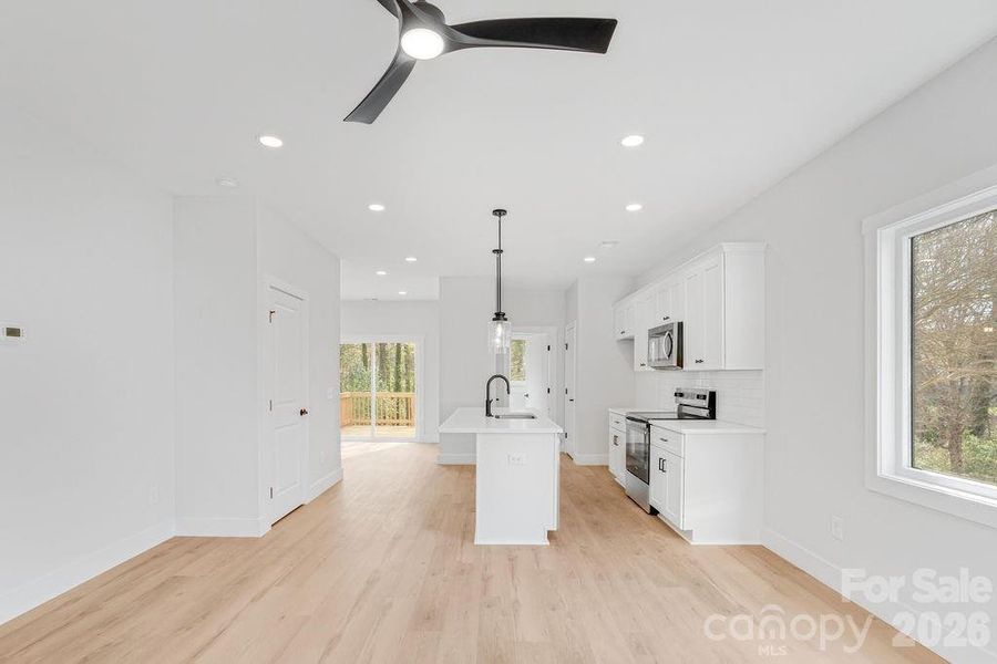 Image 24 of a home in .