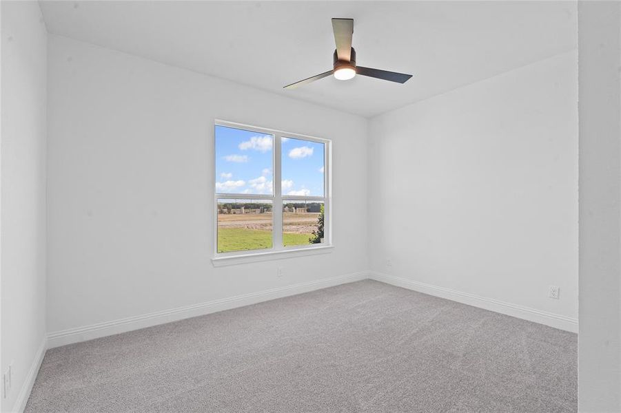 Spacious, unfurnished interior of a new home in Lanzara Ranch, Godley (Image 15).