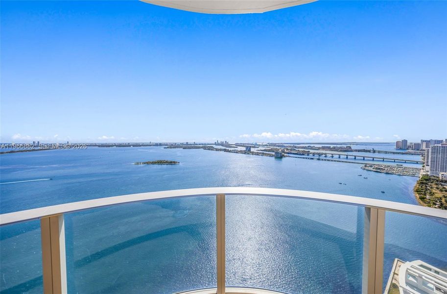 Condo located in Miami, FL showcasing its design and architecture (Image 30). Condo located in Miami, FL showcasing its design and architecture (Image 30).