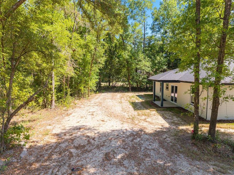 Natural landscape and outdoor views near  in Fort White (Image 51).
