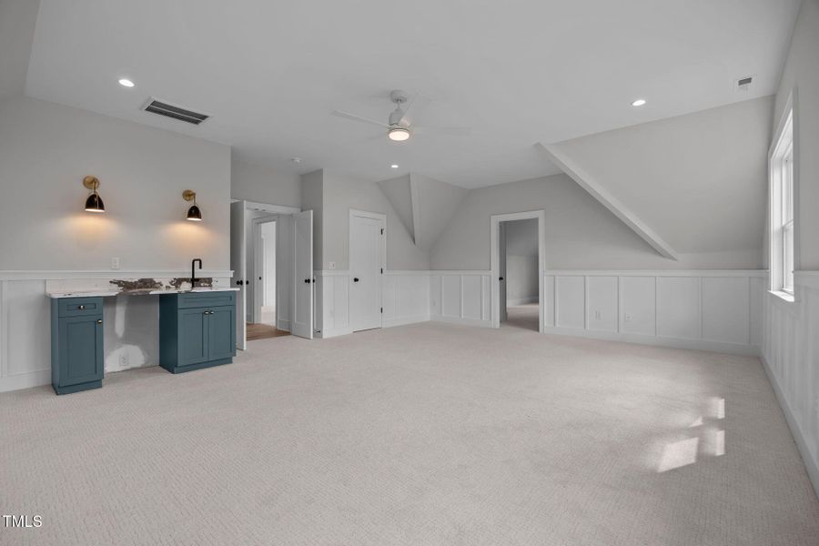 44-web-or-mls-IMG_8283 44-web-or-mls-IMG_8283