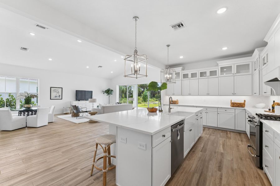 Kitchen, Dining Area & Great Room