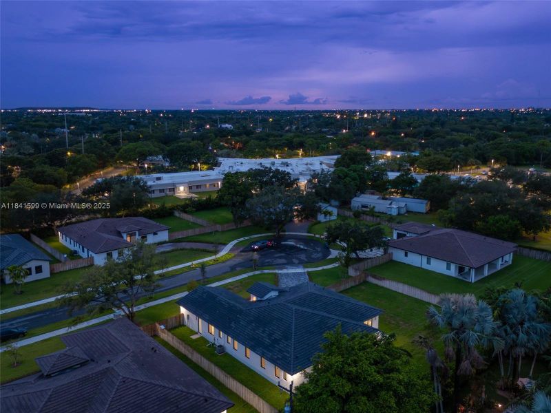 Image 47 of a home in .