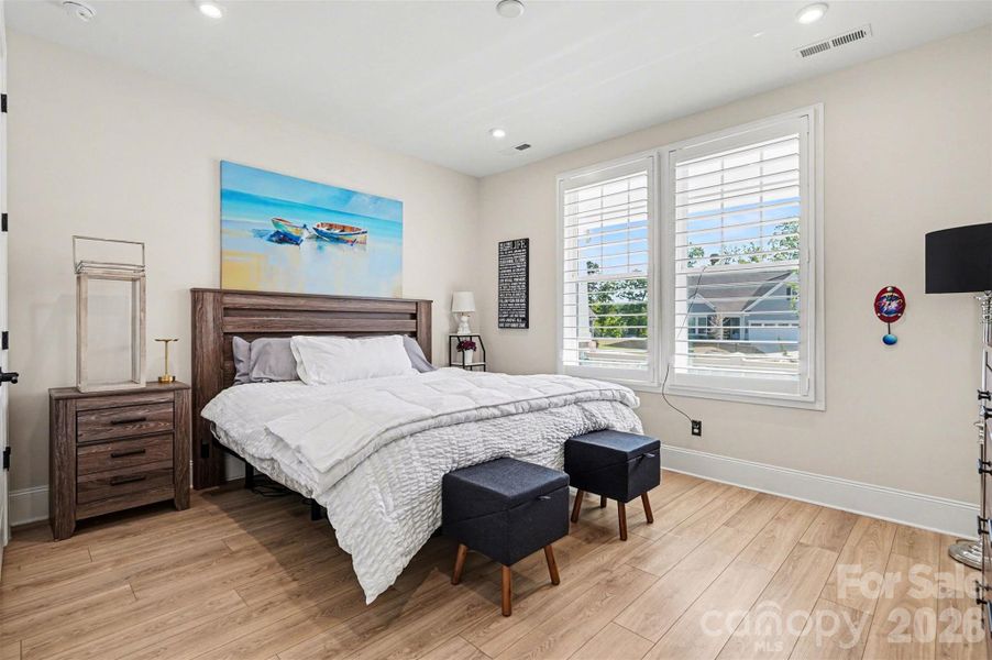 Furnished interior view inside a new home in , York (Image 14).